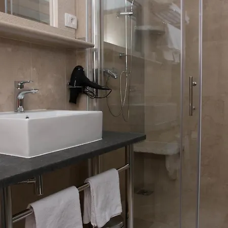 فيلة Luxury With A Swimming Pool - 21519 تْسْغيكفانِتْسا