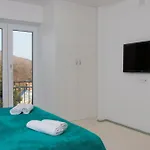 Villa Luxury With A Swimming Pool - 21519 *