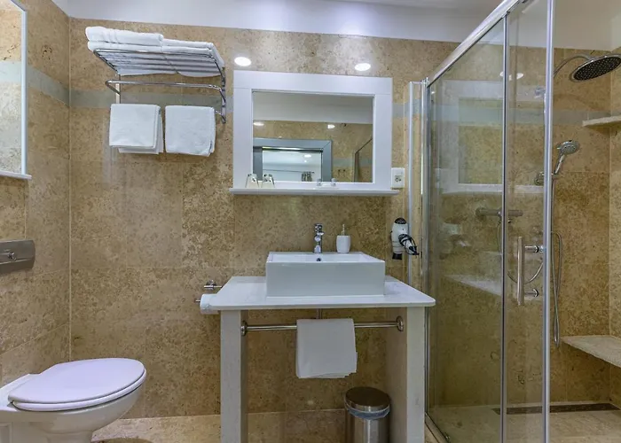 Villa Luxury With A Swimming Pool - 21519 *