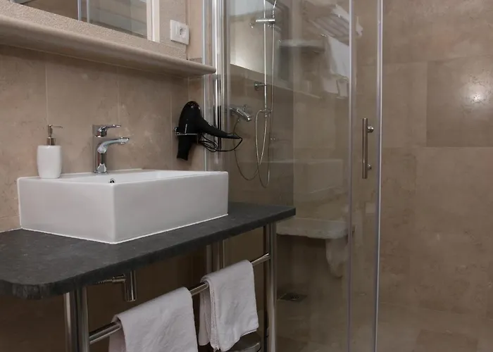 Villa Luxury With A Swimming Pool - 21519 Crikvenica